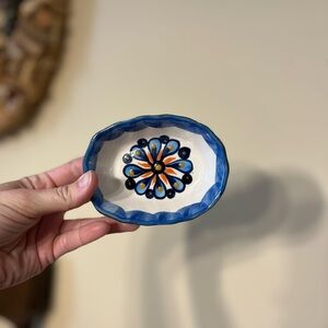Pottery Barn hand painted dipping sauce trinket dish bowl 3”x4” blue flower